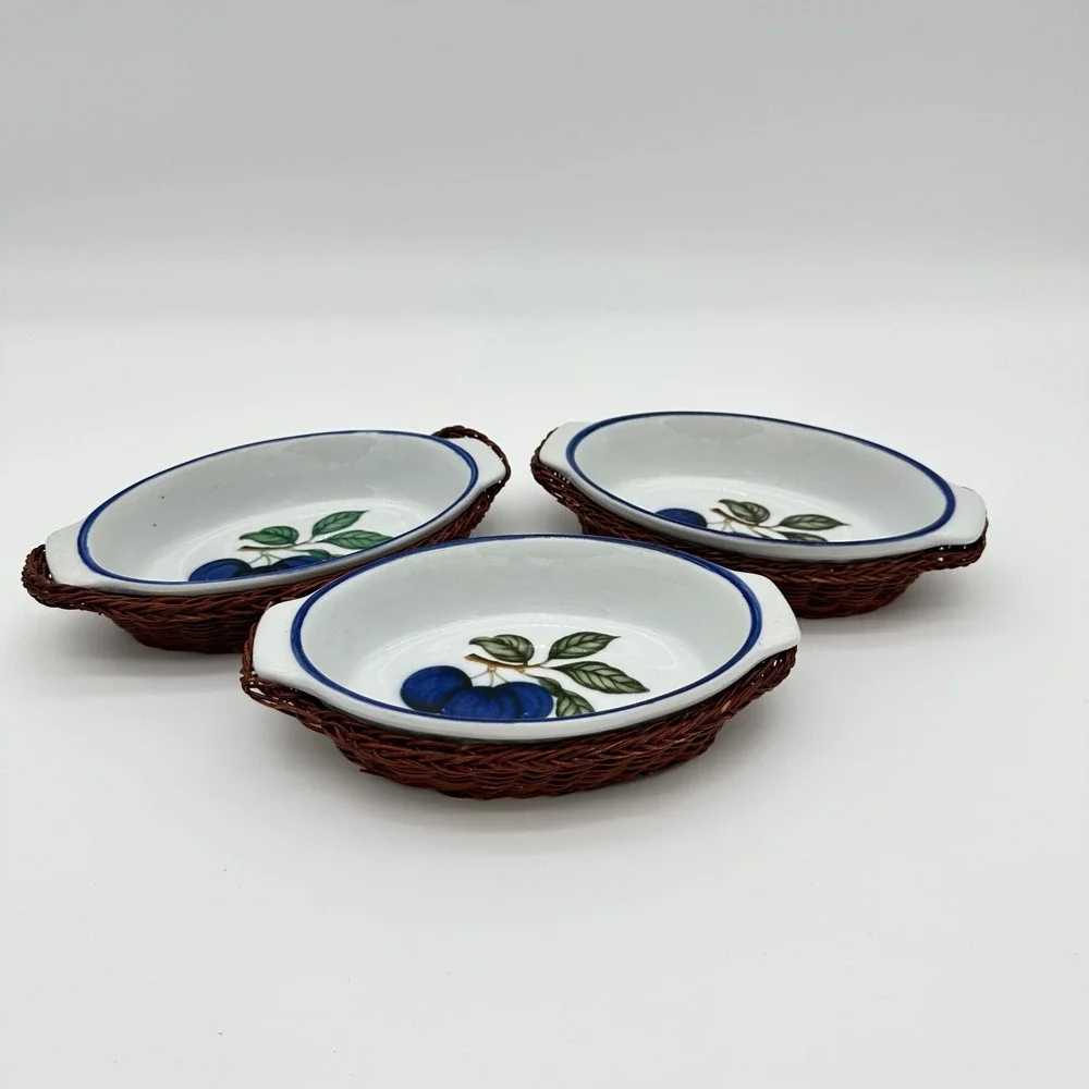 Vintage Ceramic Oval Au Gratin Baking Dishes Wicker Baskets Set 3 Blue Plum